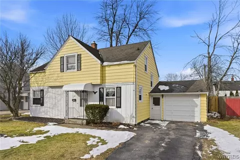 136 Kettering Dr, Buffalo, NY 14223
