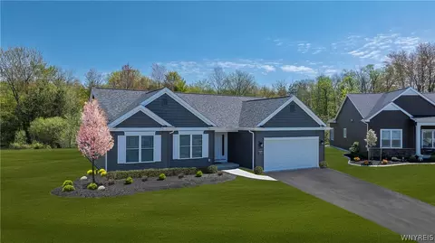 410 New Rd, East Amherst, NY 14051