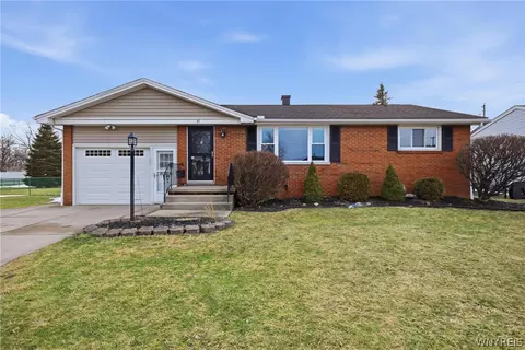 89 Steiner Ave, West Seneca, NY 14224