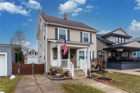 10 Frontenac Ave, Buffalo, NY 14216