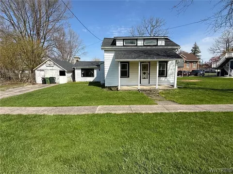 248 Haner St, Wilson, NY 14172