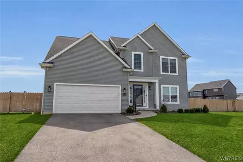 3347 Cross Crk, Hamburg, NY 14075