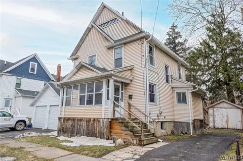 42 Porter Ave, Batavia, NY 14020