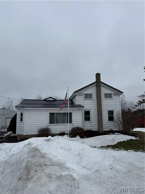 5059 E Shelby Rd, Shelby, NY 14103