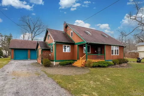 3471 W River Rd, Grand Island, NY 14072