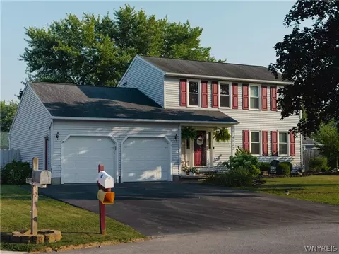 4122 Metauro Dr, Liverpool, NY 13090