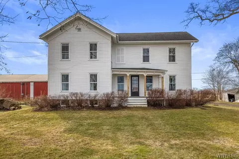 2278 Balmer Rd, Porter, NY 14131