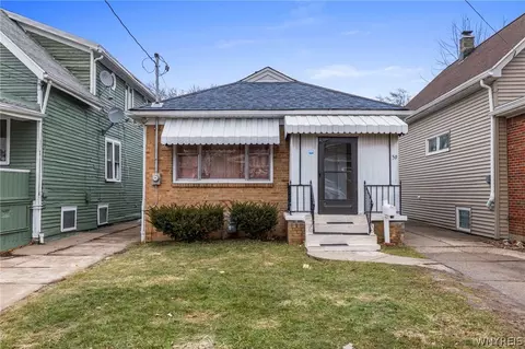 59 Fisher St, Buffalo, NY 14215