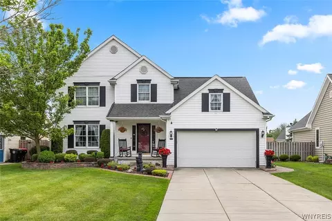 5 Wendtworth Ct, Lancaster, NY 14086