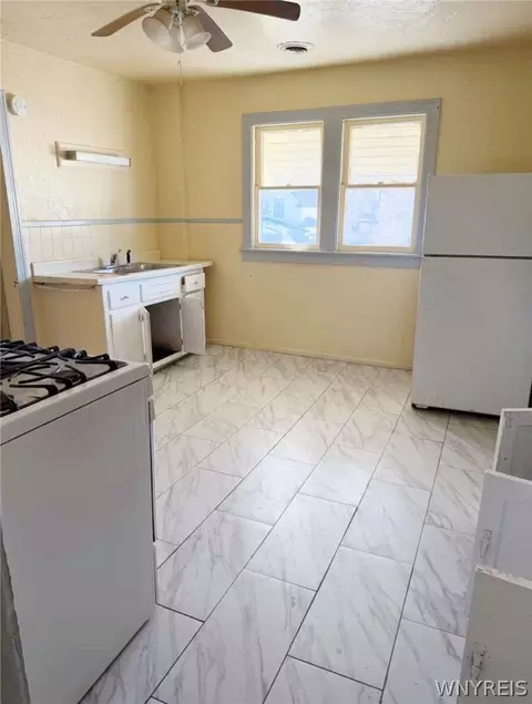 Kitchen - 80 Humason Ave, Buffalo, NY 14211 photo 4 of 4