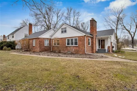 1292 Colvin Blvd, Buffalo, NY 14223