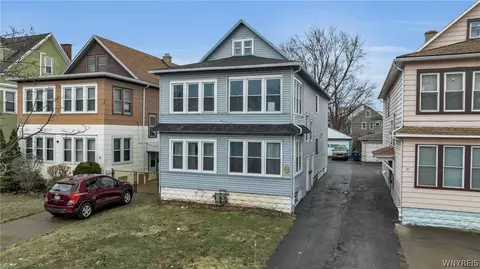 82 Dakota St, Buffalo, NY 14216