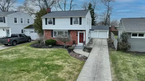256 Ashford Ave, Tonawanda, NY 14150