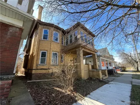 919 Ferry Ave, Niagara Falls, NY 14301