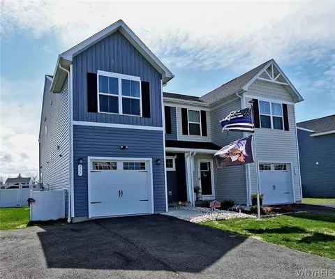 117 South Dr, West Seneca, NY 14218