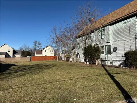 248 Adams St, Buffalo, NY 14206