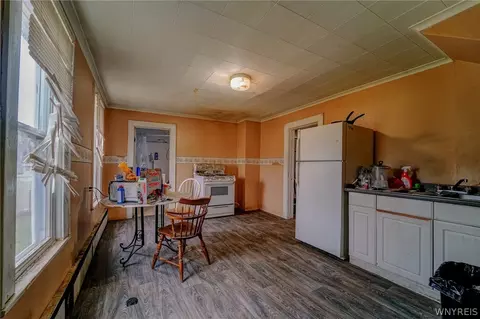 10 E Pine St, Dunkirk, NY 14048 photo 8