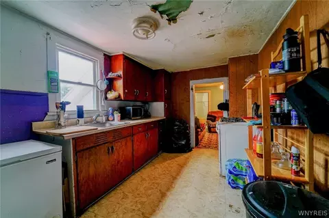 10 E Pine St, Dunkirk, NY 14048 photo 5