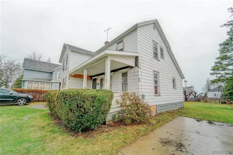 10 E Pine St, Dunkirk, NY 14048 photo 2