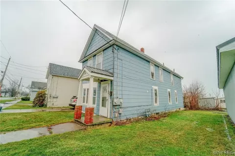 114 E Pine St, Dunkirk, NY 14048
