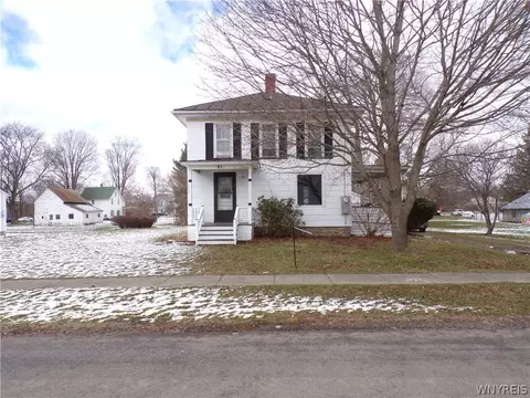 61 Sherman St, Belfast, NY 14711