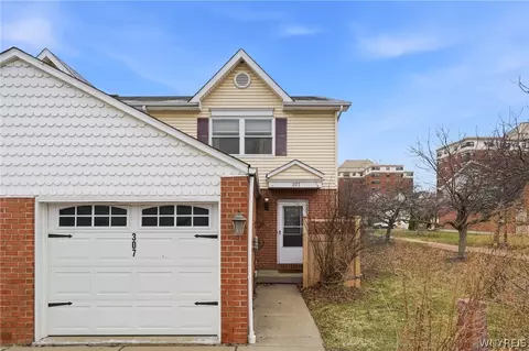 307 King Peterson Rd, Buffalo, NY 14204