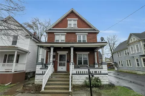 61 Burch Ave, West Seneca, NY 14210