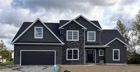 11591 Clarence Center Rd, Newstead, NY 14001