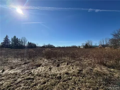 13151 Main Rd, Newstead, NY 14001