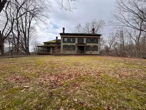 13418 Quaker St, Collins, NY 14034