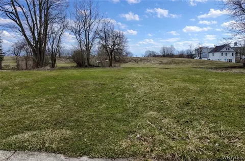 811 Eagle St #S, Buffalo, NY 14210 photo 3
