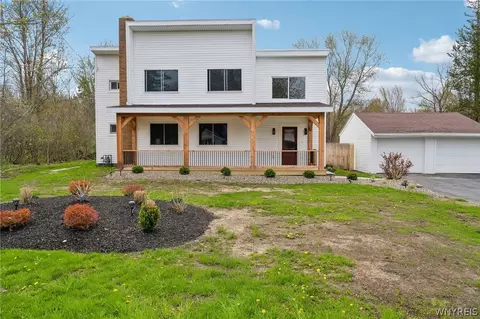 789 Lake St, Evans, NY 14006