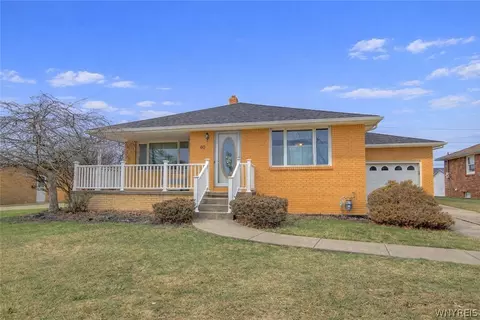 60 Goodrich Rd, Lackawanna, NY 14218