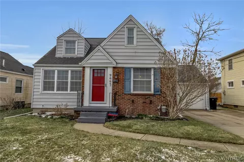 966 Parkhurst Blvd, Tonawanda, NY 14150