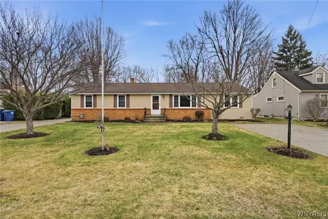 1205 Dodge Rd, Getzville, NY 14068