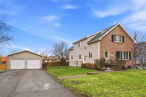 4986 City View Ave, Buffalo, NY 14219