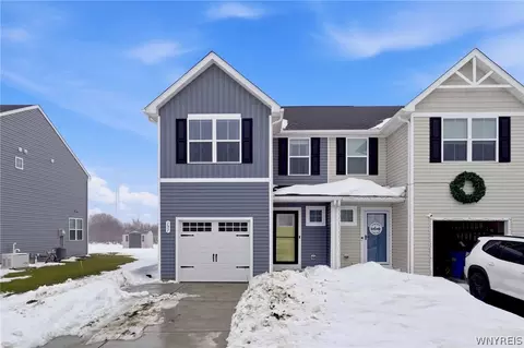 131 Grant Blvd, West Seneca, NY 14218