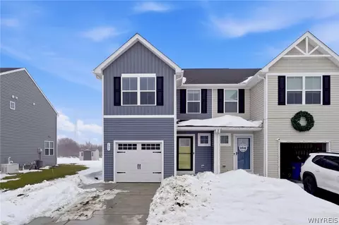 131 Grant Blvd, West Seneca, NY 14218