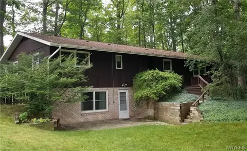 316 Comstock Rd, Ithaca, NY 14850