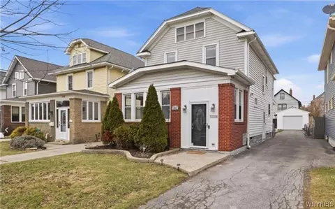 181 Mang Ave, Buffalo, NY 14217