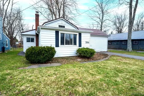 5944 Lakeview, Lake View, NY 14085