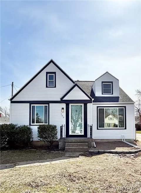 100 Calvin Ct S, Tonawanda, NY 14150
