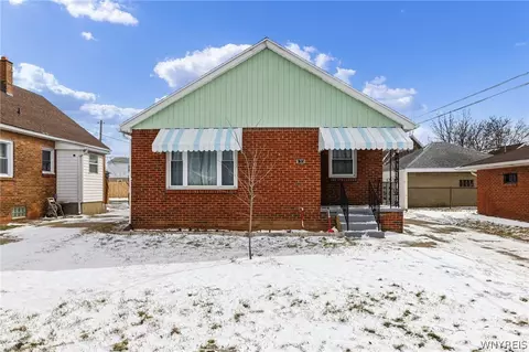 159 Eastland Pkwy, Cheektowaga, NY 14225