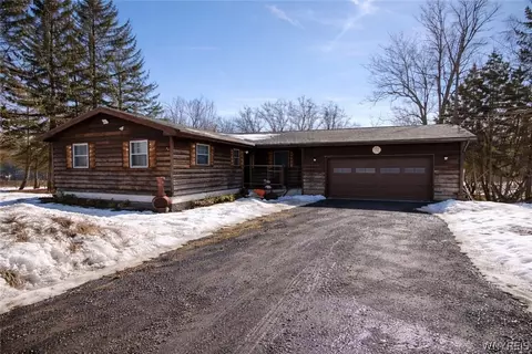 742 Mckennan Rd, Herkimer, NY 13350