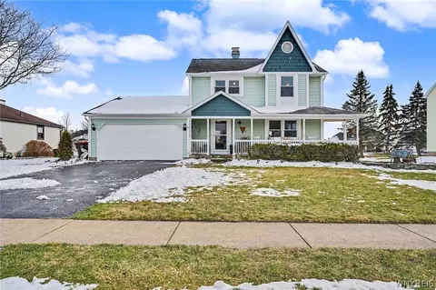 34 Pheasant Run Ln, Lancaster, NY 14086