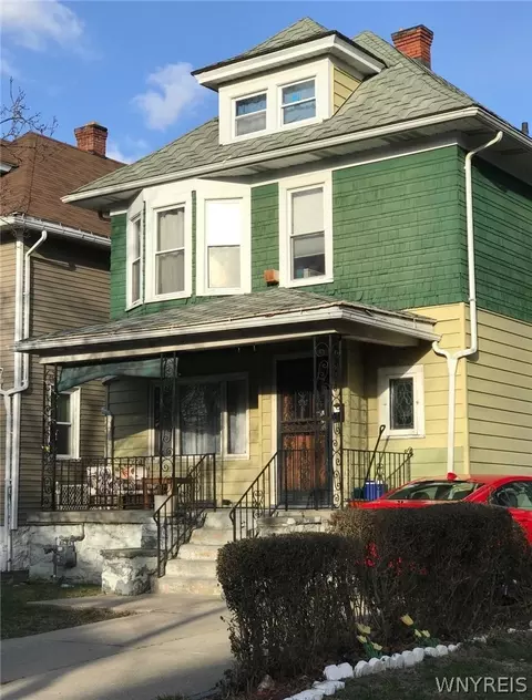 77 Meech Ave, Buffalo, NY 14208