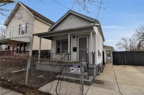 29 Lord St, Buffalo, NY 14210