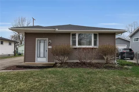 114 Norman Dr, Depew, NY 14043