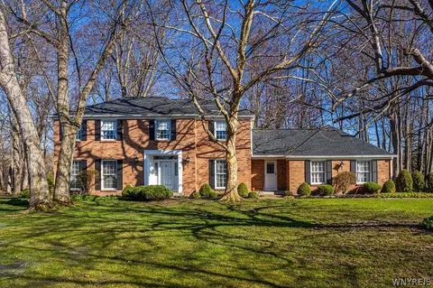 48 Deer Run, Amherst, NY 14221