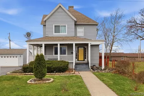 1606 8th St, Niagara Falls, NY 14305